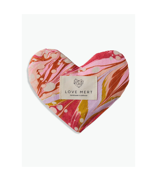 Love Mert Peony Eye Love Pillow