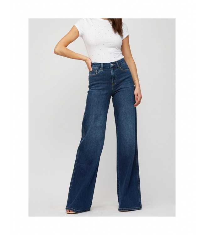 Mica Denim Skater Jeans