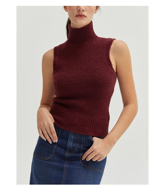 Crescent Yosira Top