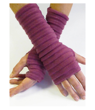 Anna Falcke Wristees Fingerless Gloves - Raspberry Pink