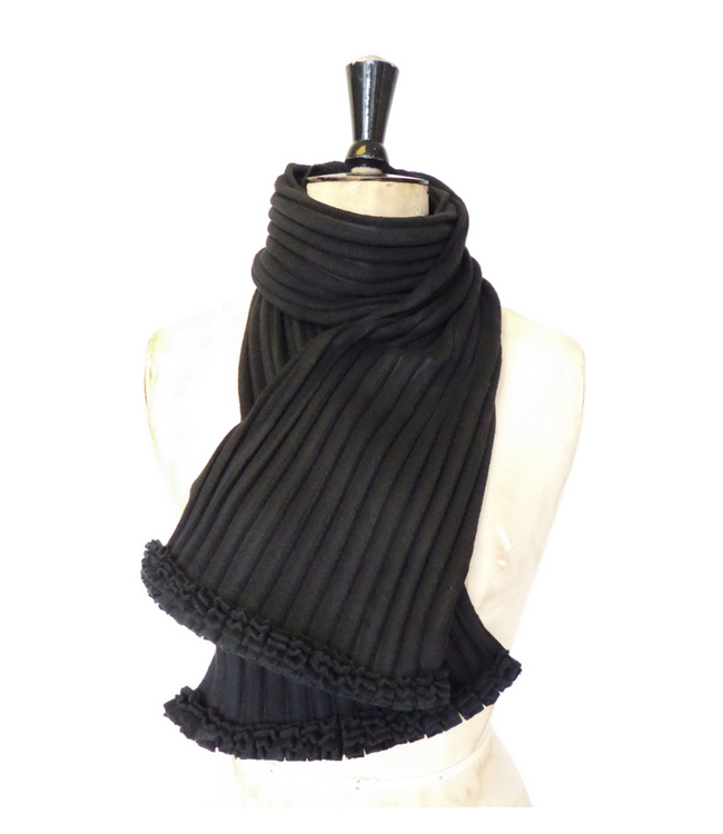 Ruffle Scarf - Black