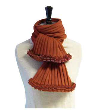 Anna Falcke Ruffle Scarf - Rust