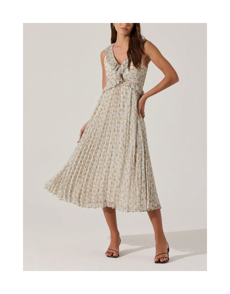 ASTR Pleated Dress with Ruffles - 16 Suitcases