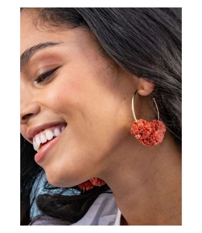 Rita raffia poms hoop earrings Rust
