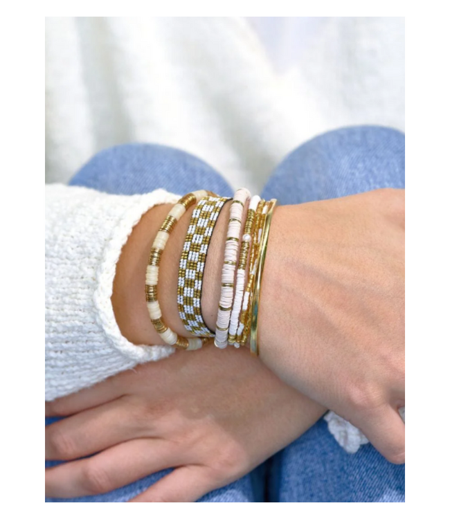 Mixed bracelet stack of 7 Gold Digger