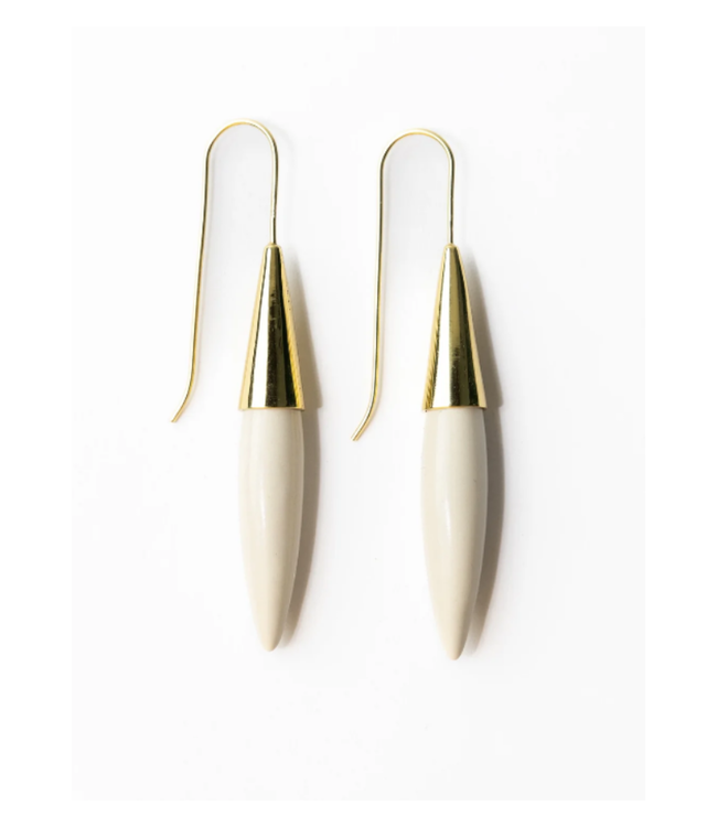 Elizabeth ceramic spike earring white