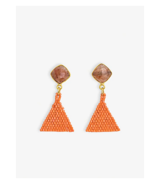 Celia small triangle drop