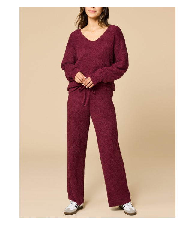 Softies Marshmallow V-Neck Lounge Set