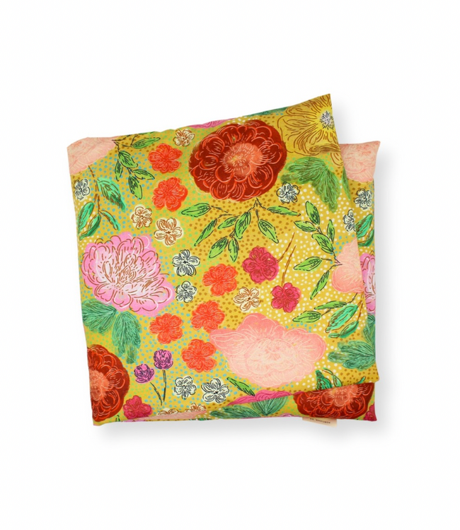 Large Lavender Wrap Peonies on Gold