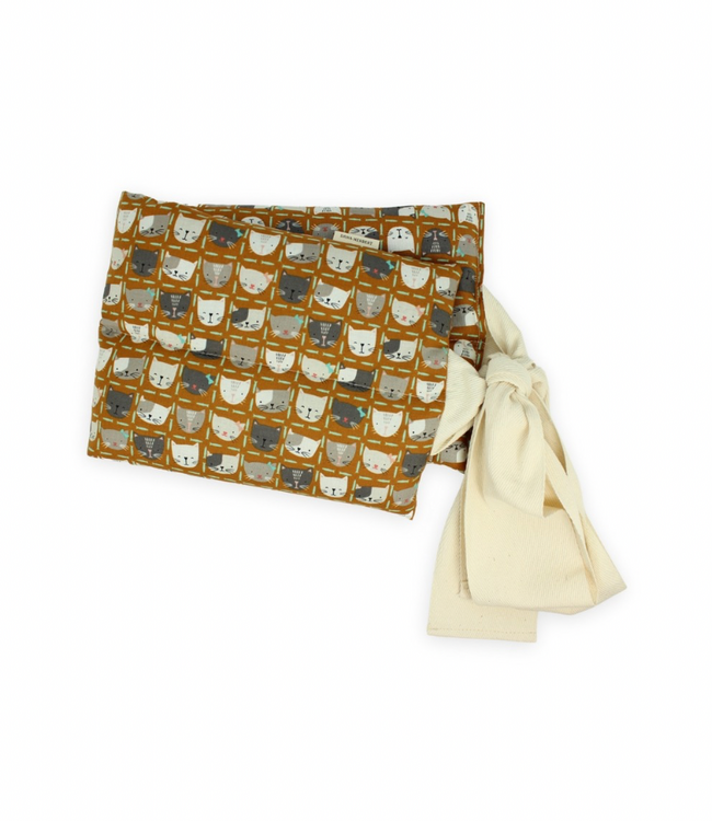 Lavender Back Wrap Cats on Caramel