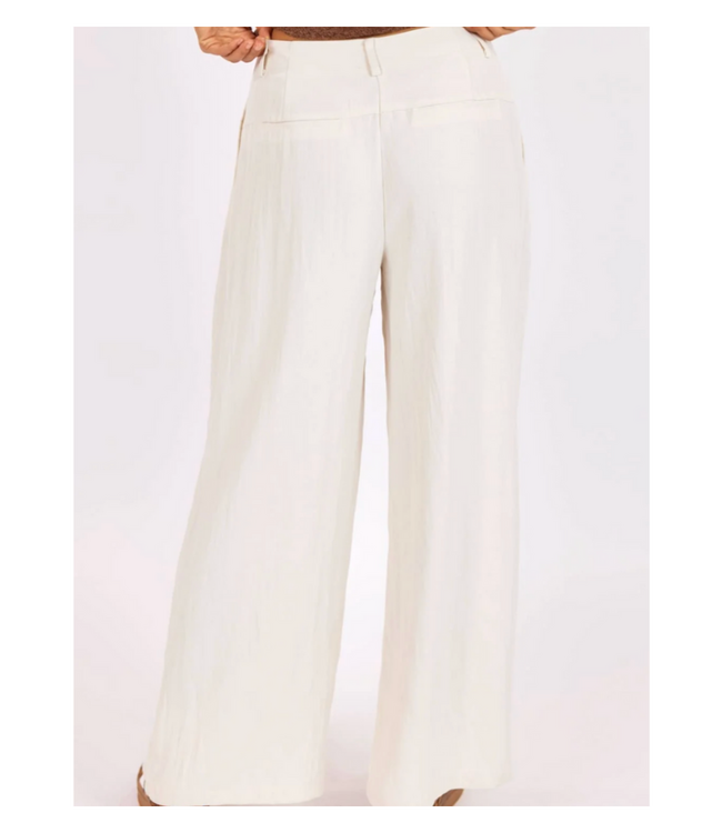 Hustle Pleated Pants