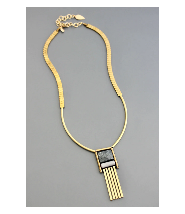 Geometric Necklace Serpentine
