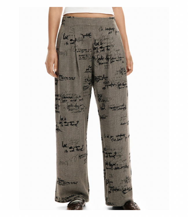 Traj Pant