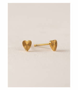 Fluted Heart Studs - Gold