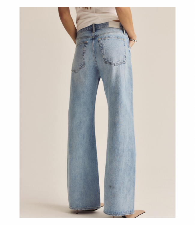 Larens Relaxed Flare