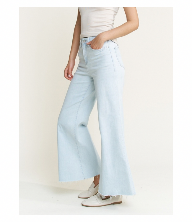 Mia Super Wide Leg Jeans