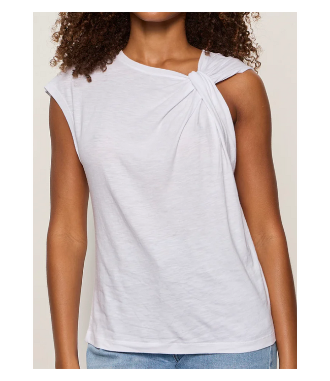So Twisted Muscle Tee