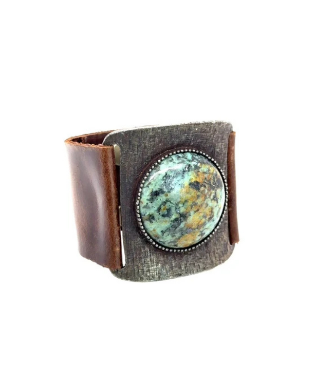 Round Cabochon Vintage Brown Leather Cuff