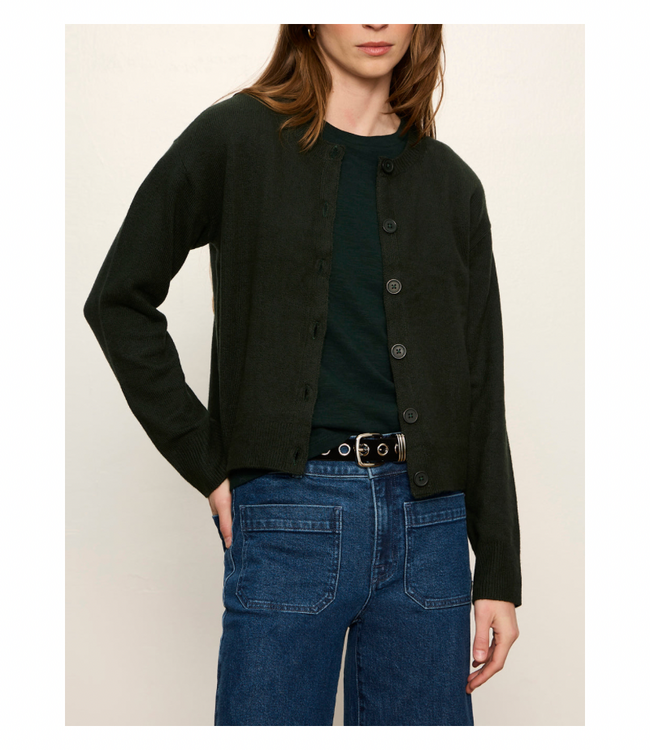 MUST-HAVE CARDI