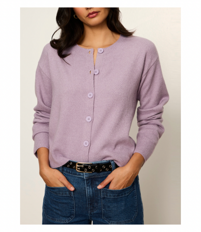 MUST-HAVE CARDI