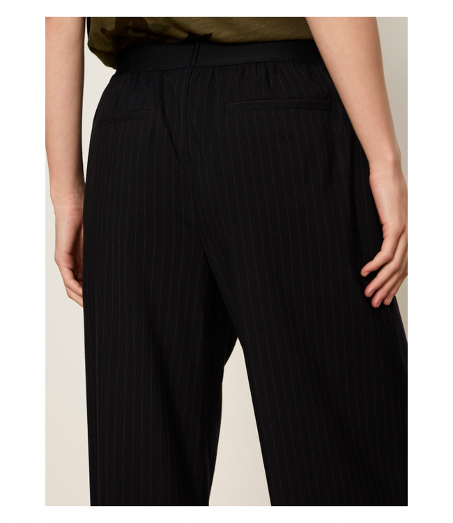 UPLIFT PULL ON TROUSER