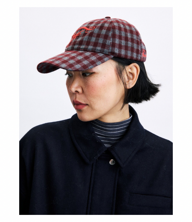 Oze Cap