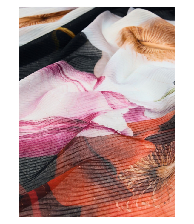 Rosea Scarf