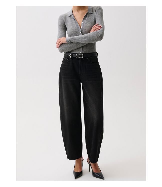 Sacha Relaxed Barrel Jeans