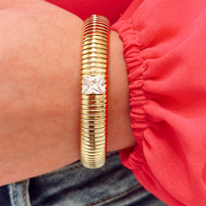 Bracha Purpose Bangle Gold