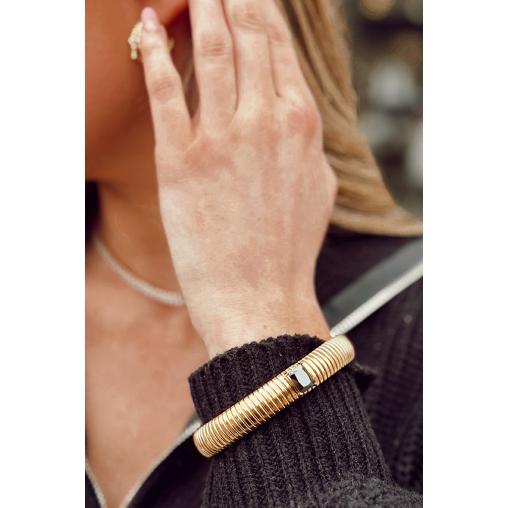 Bracha Purpose Bangle Gold