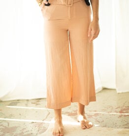 Moodie Lightweight Cropped Pants