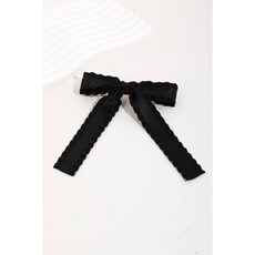 Collections by Fame Wavy Bow Hair Clip