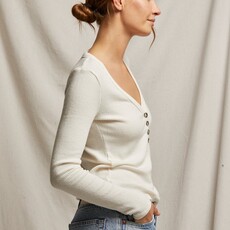 Perfect White Tee Evangeline Sweater Rib Long Sleeve VNeck