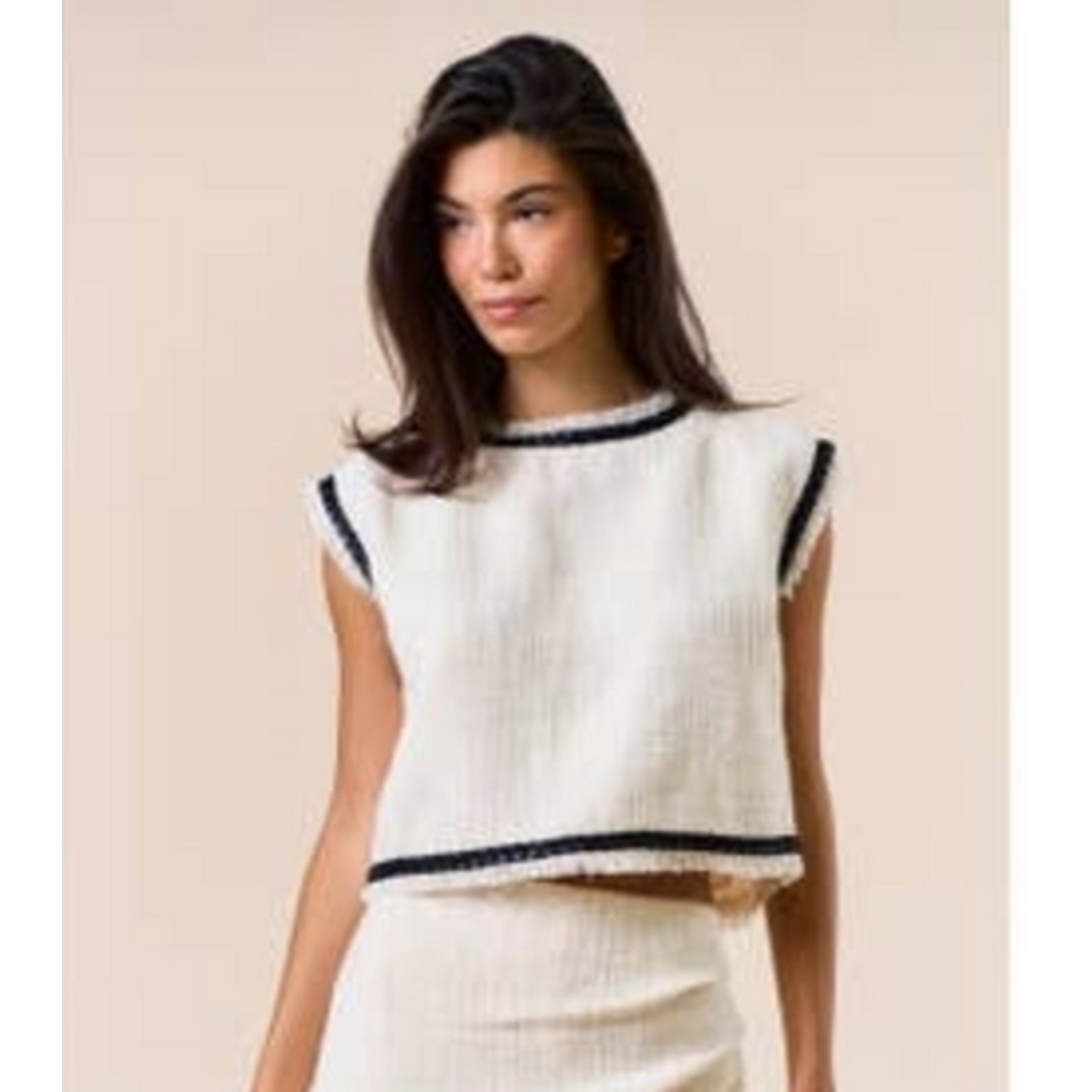 StyleLA Contrast Frayed Hem Crop Top