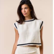 StyleLA Contrast Frayed Hem Crop Top