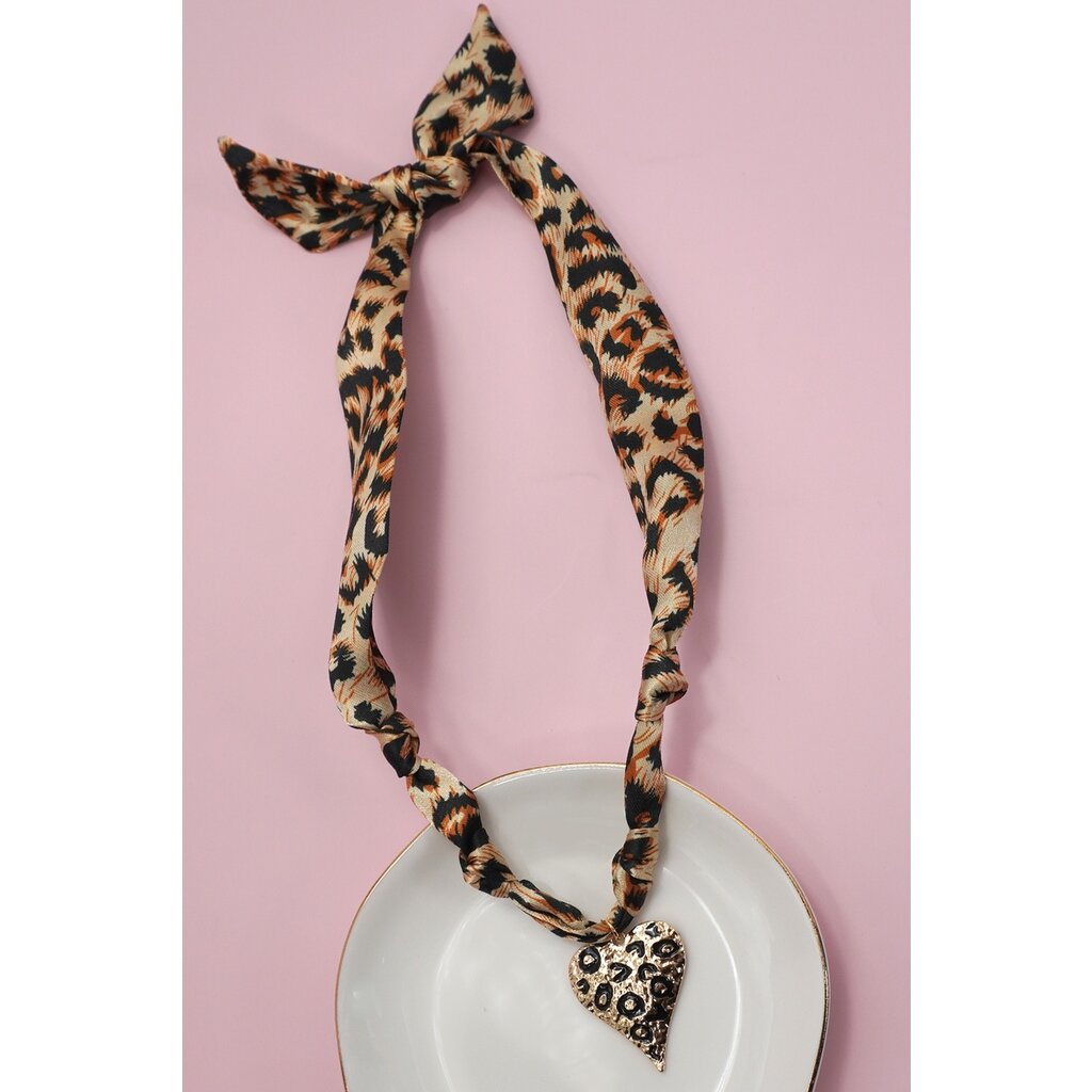 JOSSLYN Charm Scarf Necklace