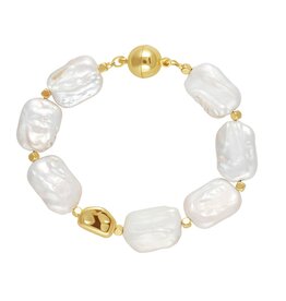 Sahira Kinsley Pearl Bracelet