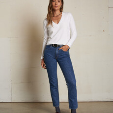 Perfect White Tee Fiona- Long Sleeve V Neck Perfect White Tee Fiona- Long Sleeve V Neck