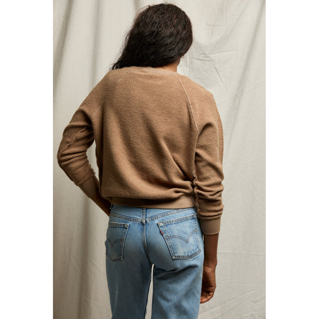 Perfect White Tee Ziggy Fleece Crewneck-Mocha