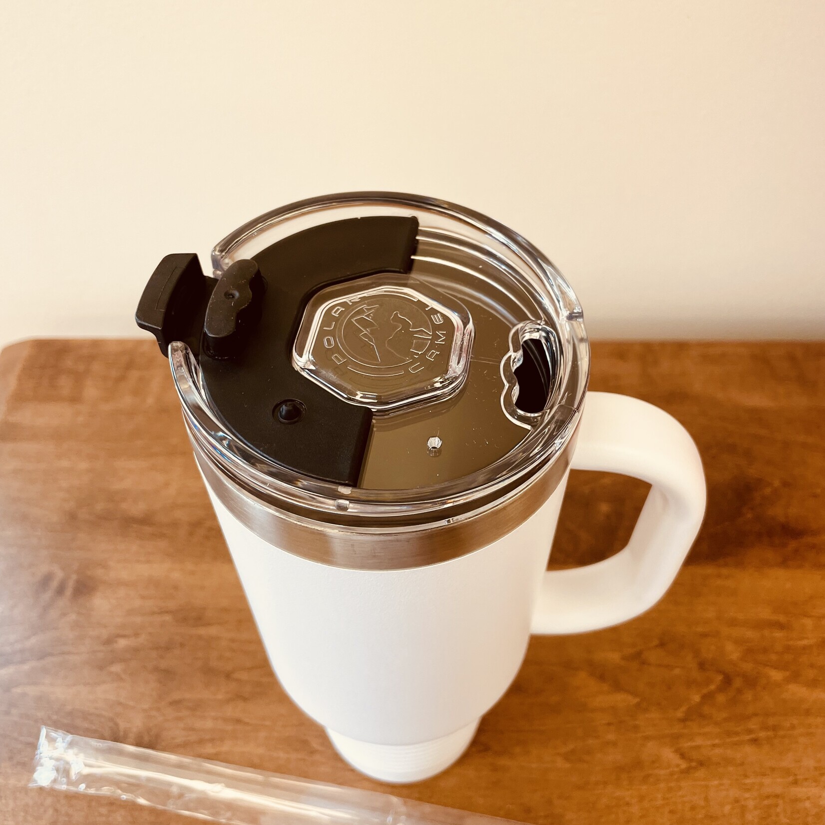 White Tumbler with handle 40 oz