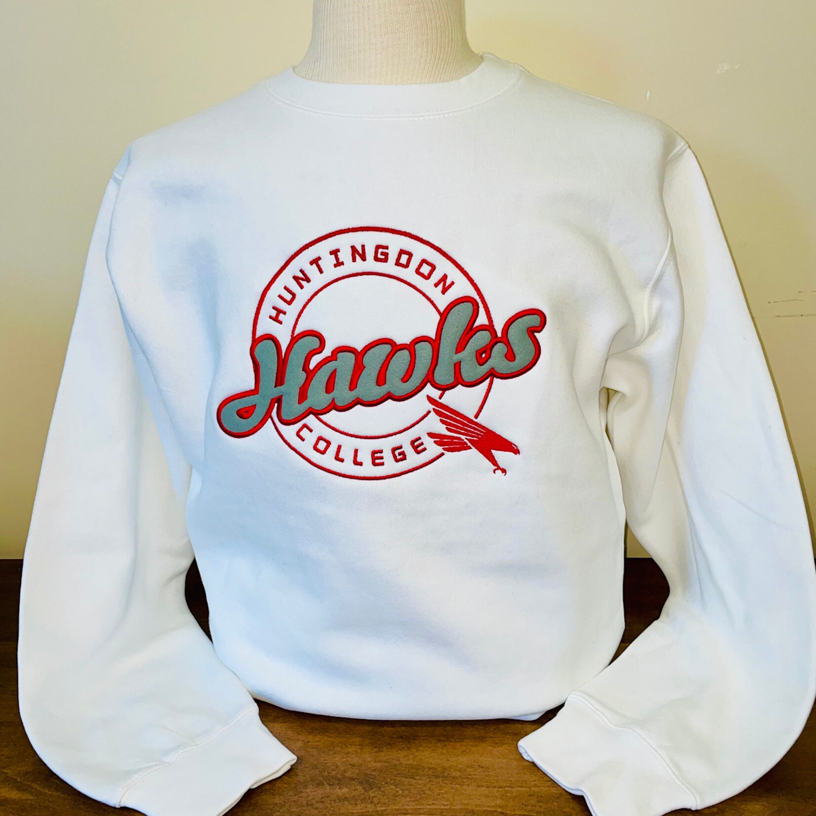 White Crew with Felt Applique H-4913