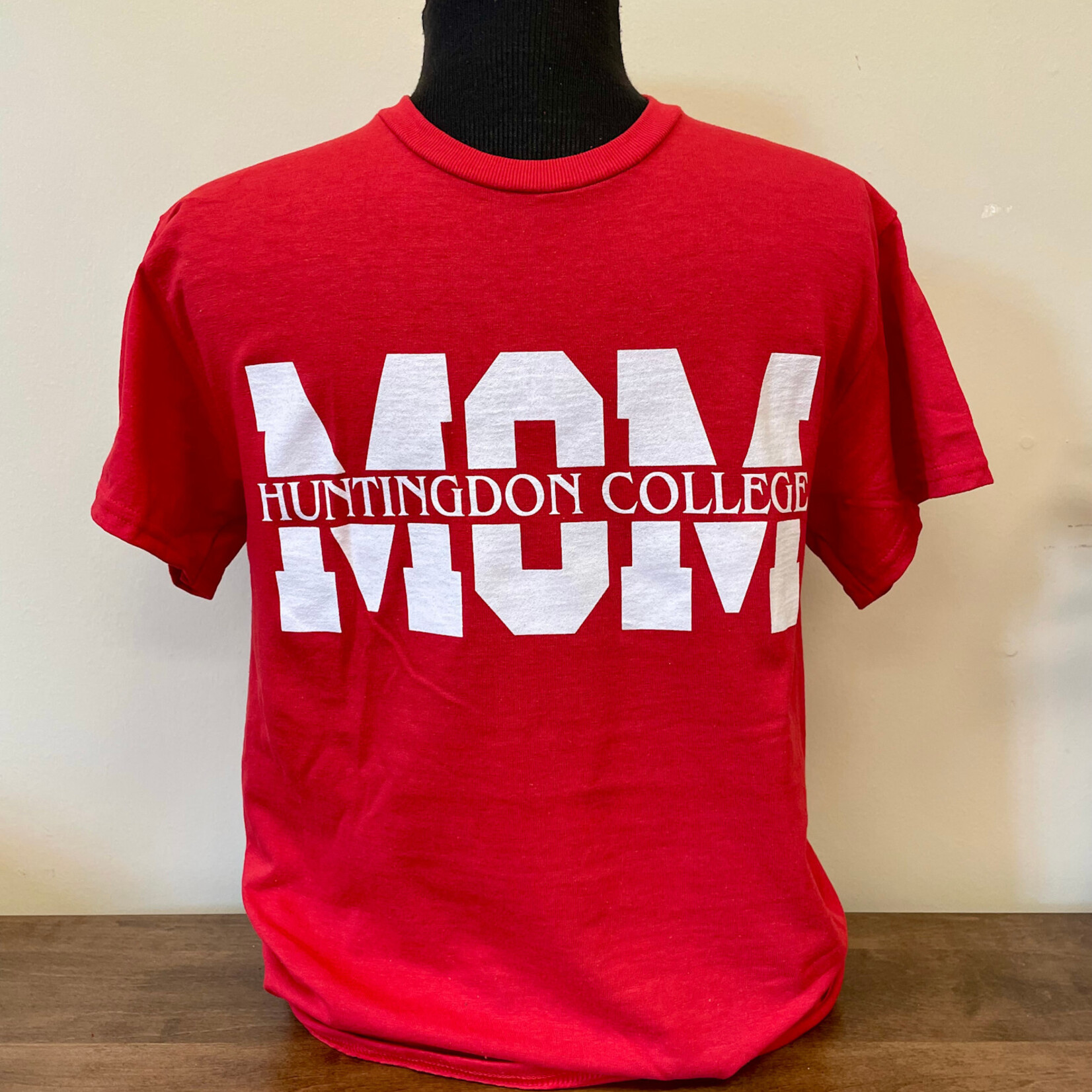 Huntingdon College Mom Red Tee