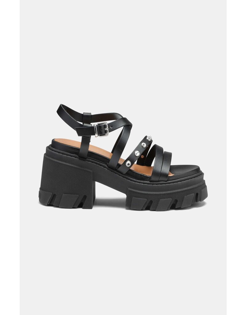 Ganni CLEATED STRAPPY SANDAL