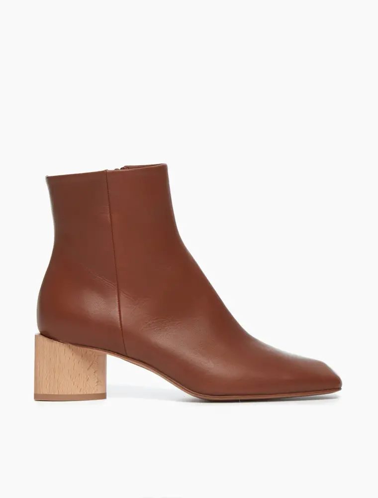 Coclico Ione Ankle Bootie