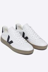 Veja V-12 Leather