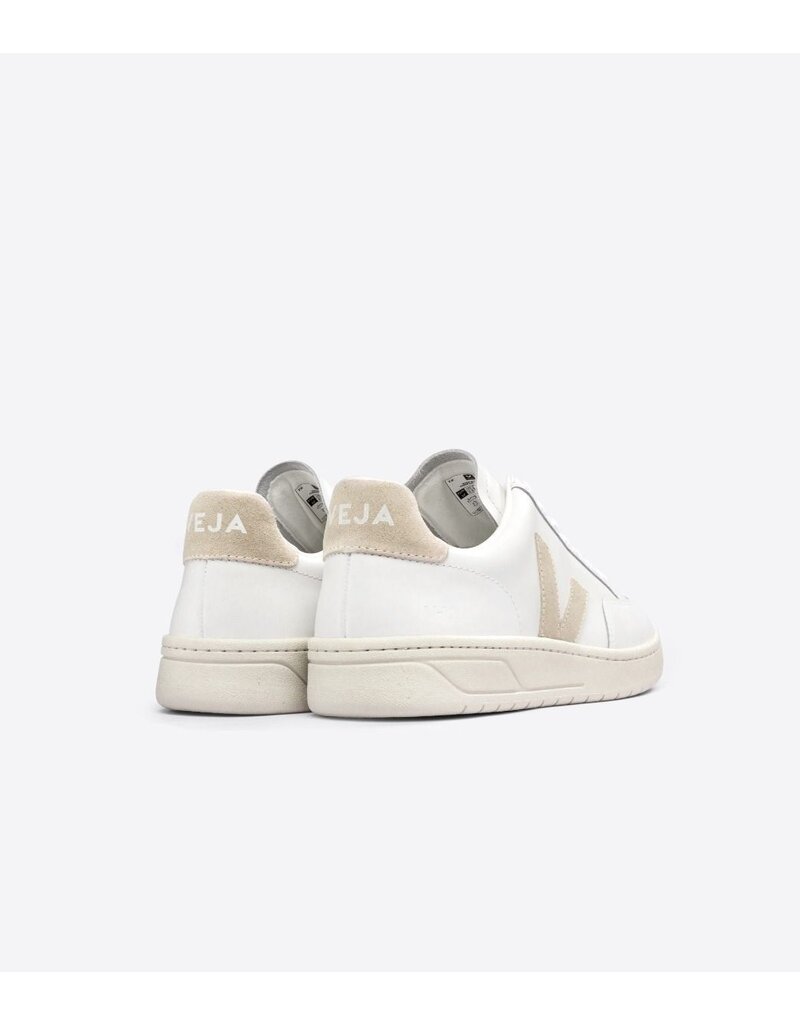 Veja V-12 Leather