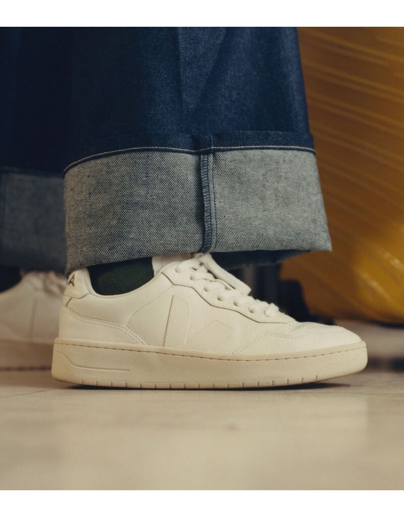 Veja V-90 O.T. Leather