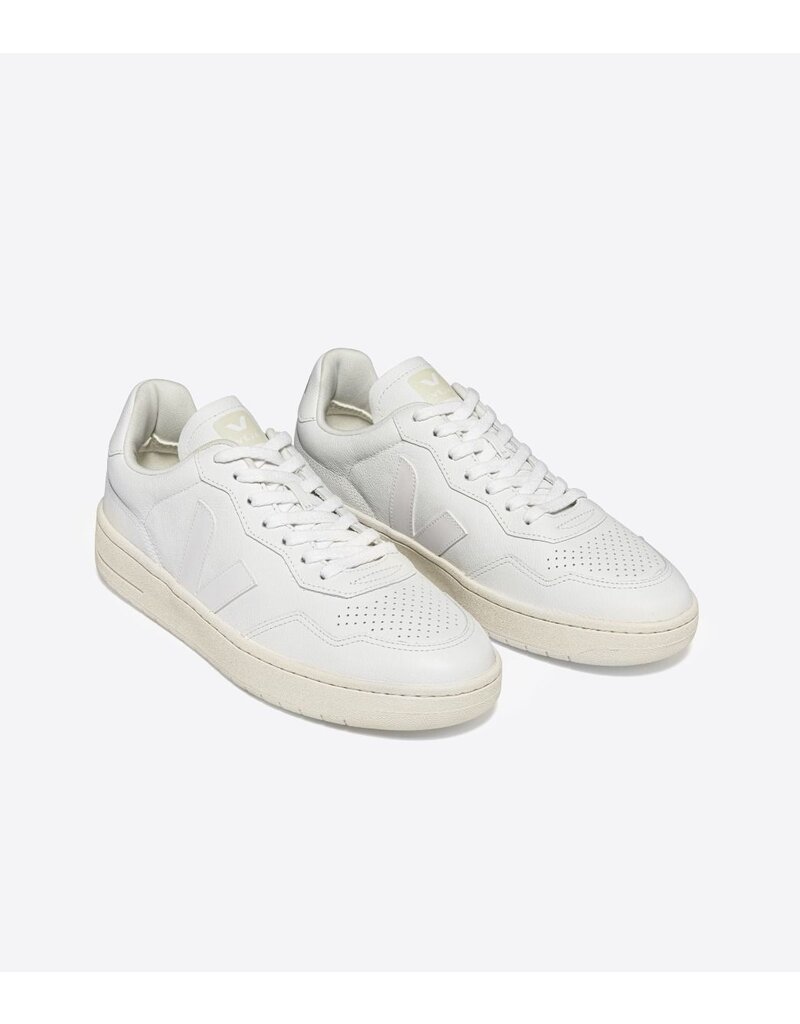 Veja V-90 O.T. Leather