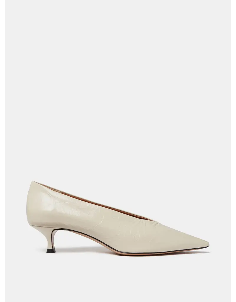 LE MONDE BÉRYL Babouche Kitten Heel