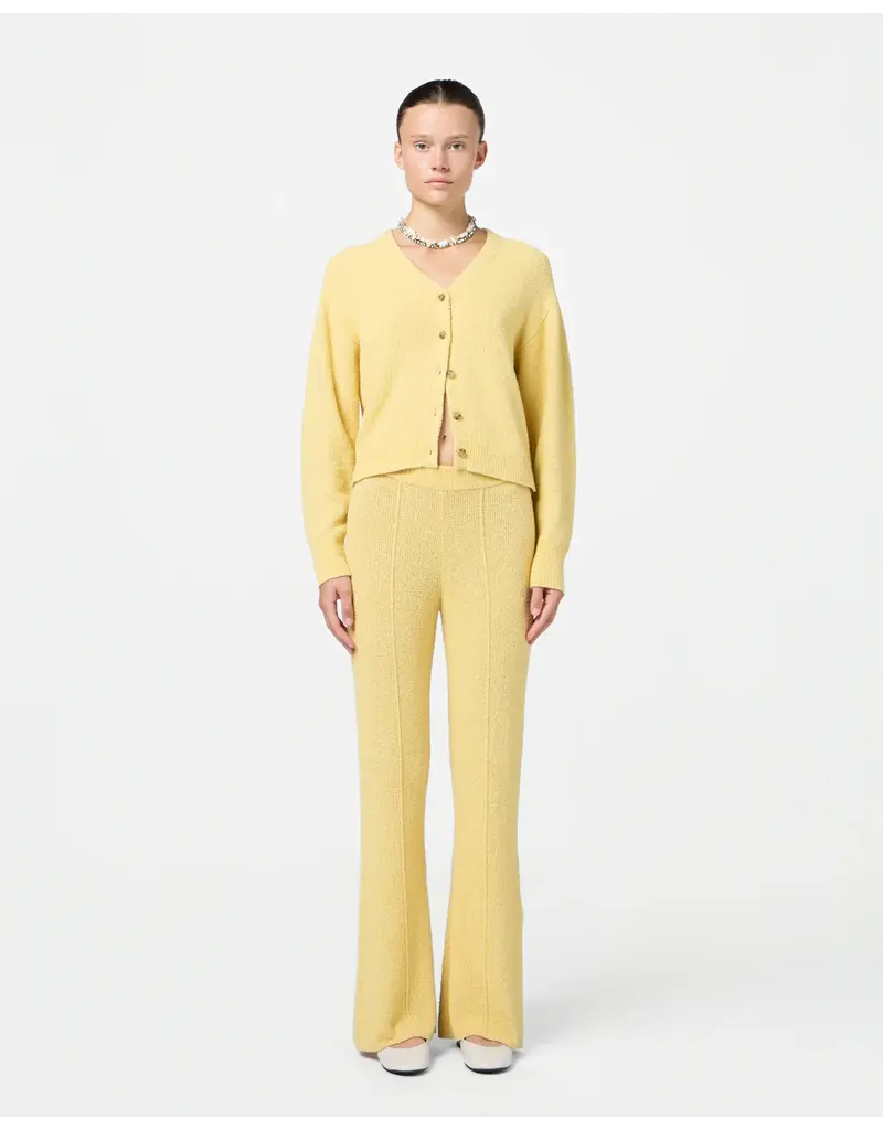 GUEST IN RESIDENCE Boucle Collegiate Cardigan